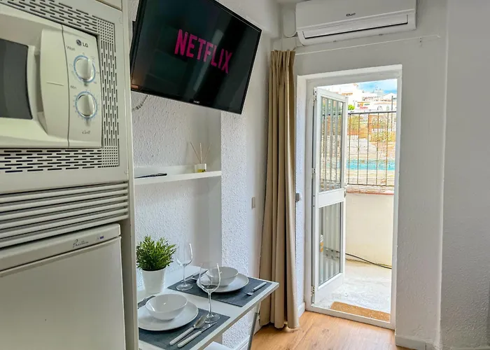 Carvajal - Turistea * Фуэнхирола